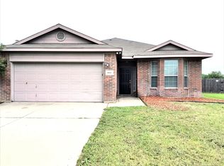 10441 Phantom Hill Rd, Fort Worth, TX 76140