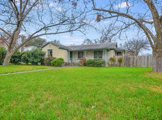 251 Calumet Pl, San Antonio, TX 78209