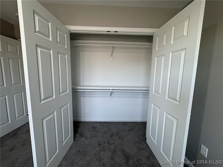 2022 N Greentree Blvd — Photo 16