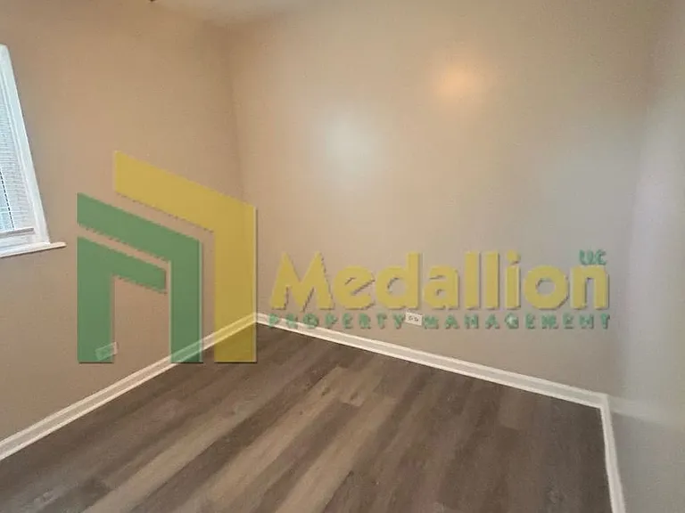 8358 S Morgan St — Photo 14