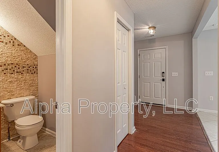 736 Bent Hollow Ct — Photo 12