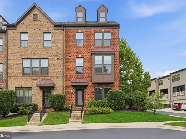 3089 Sassafras Ct, Fairfax, VA 22031