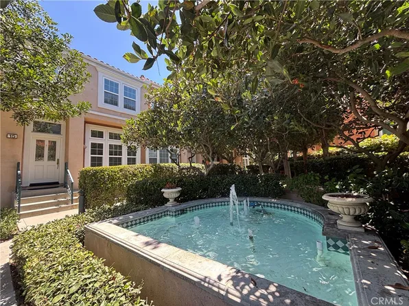 15 Cigliano Aisle, Irvine, CA 92606