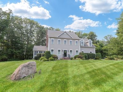 15 William Thorpe Cir, North Attleboro, MA, 02760