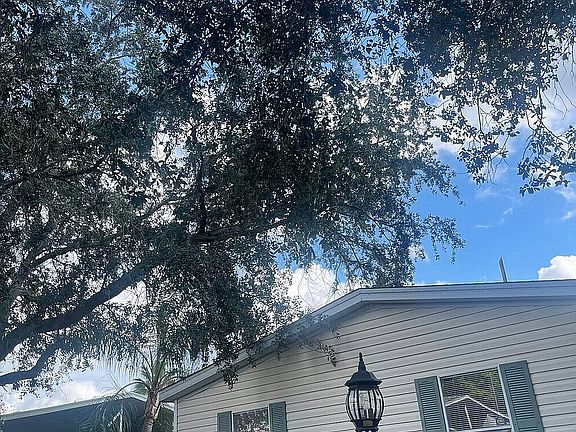 3rd image of 154 Ridge Pointe Ln