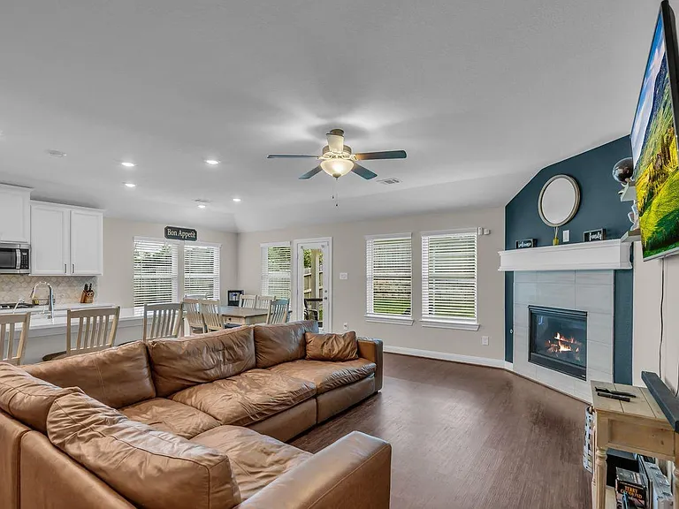 1917 Canyon Live Oak St — Photo 5