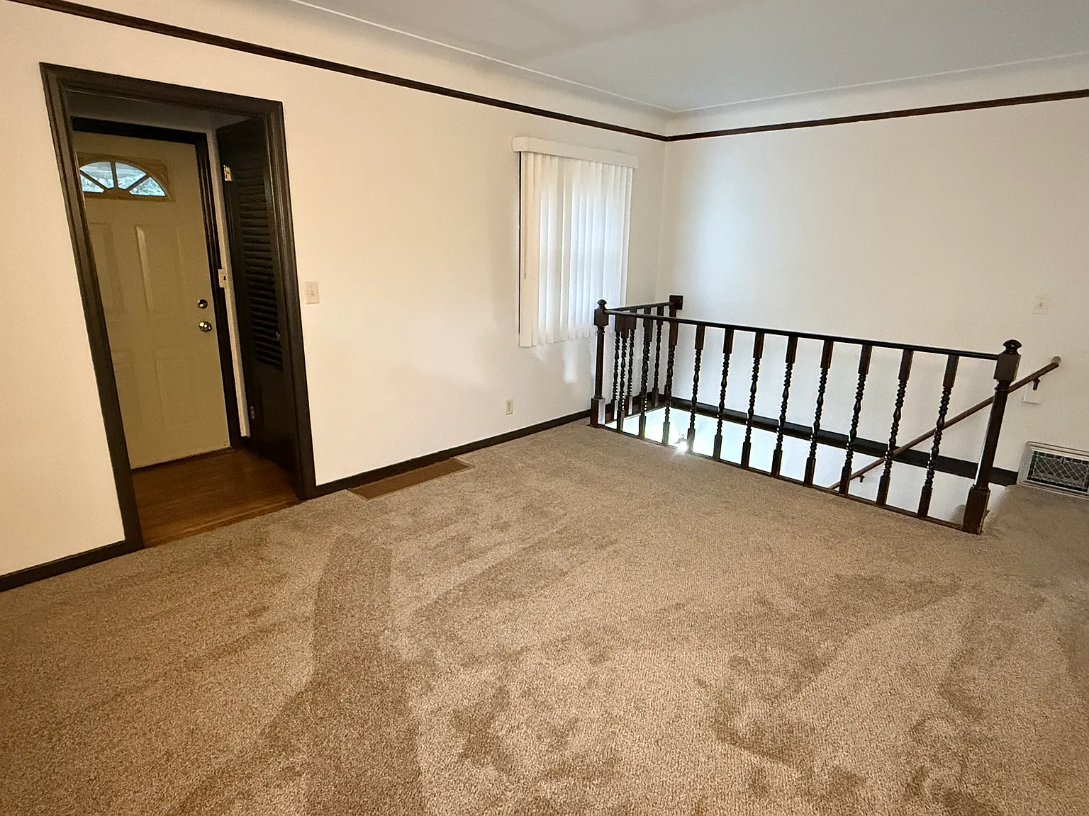 2 bed, 1185 sqft, $1,850 — Photo 4