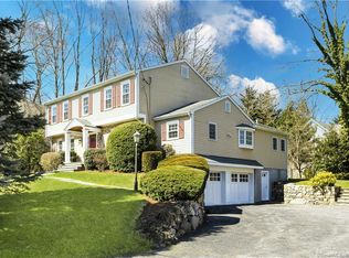 33 Fairview Ave, Darien, CT 06820