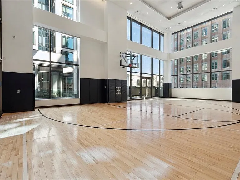 135 Seaport Blvd #1610 — Photo 24