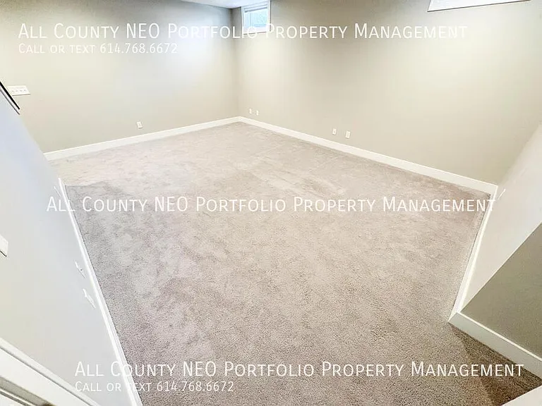 1383 N Grant Ave — Photo 38
