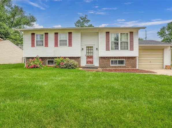 706 Chuck Dr, Pevely, MO 63070