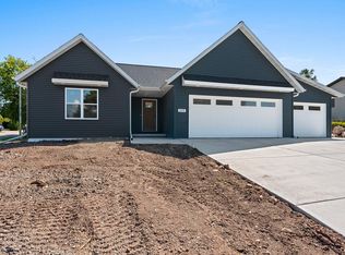 535 E Compass St, Sturgeon Bay, WI 54235