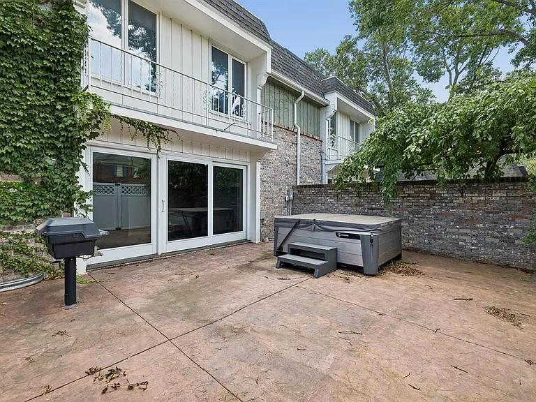 7541 Old Post Rd #14 — Photo 25