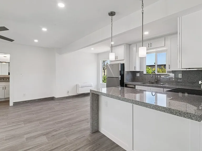 181 Ballantyne St — Photo 36