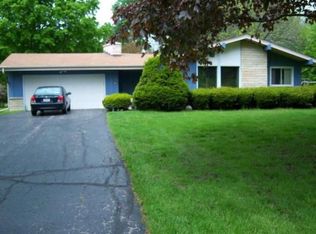 10338 W Grange Ave, Hales Corners, WI 53130