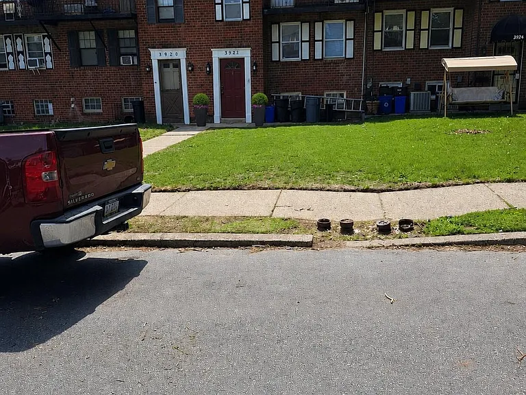 3922 Lankenau Ave — Photo 1