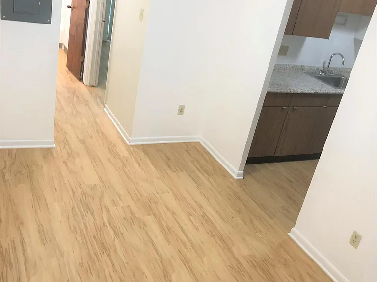 6350 Forward Ave #24 — Photo 9
