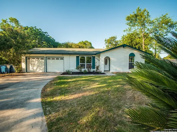 5039 Ed White St, Kirby, TX 78219