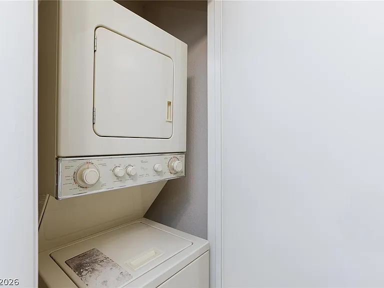 5171 Lindell Rd #103 — Photo 11
