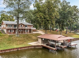 9497 E 1600th Ave, Effingham, IL 62401