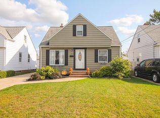 29962 Elgin Rd, Wickliffe, OH 44092