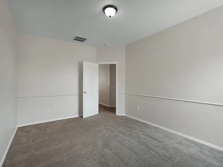 9319 Battle Creek St NW — Photo 26