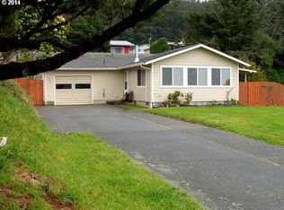 30383 Driftwood Dr, Gold Beach, OR