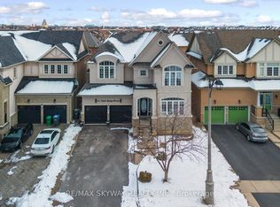 44 Eaglesprings Cres, Brampton, ON L6P 2W2