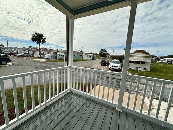 5th image of 1101 W Commerce Ave #Mh094
