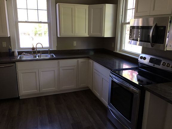 5th image of 2133 Sussex Ave