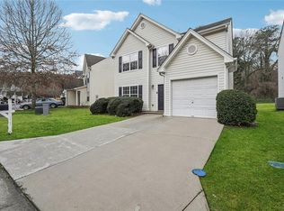 356 Clearsprings Dr, Lawrenceville, GA 30046