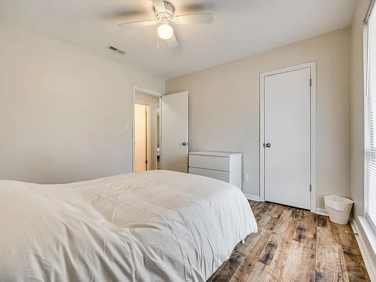 10932 Copperfield Dr — Photo 15