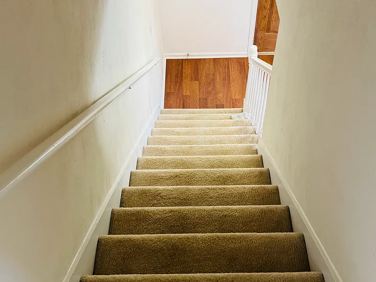 3901 Quartz Ln — Photo 25