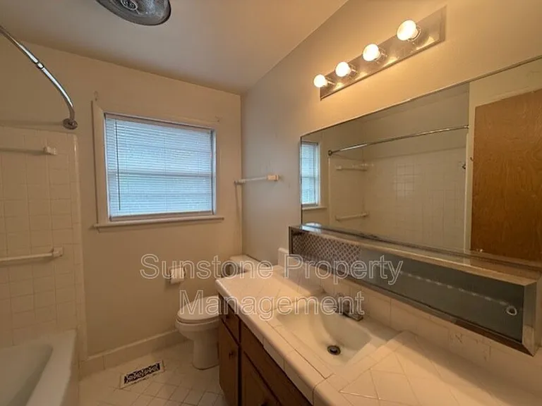 8281 E 33rd Pl — Photo 16
