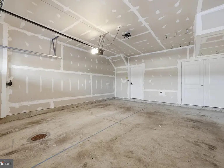 9309 Barnes Loop — Photo 30
