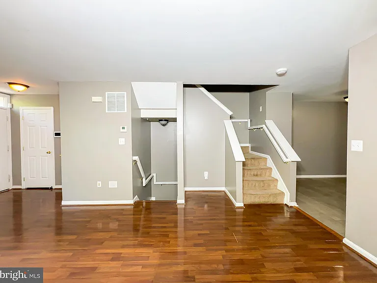 4826 Buxton Cir — Photo 4