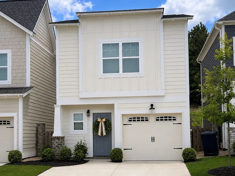141 Huntley Knoll Dr — Photo 1