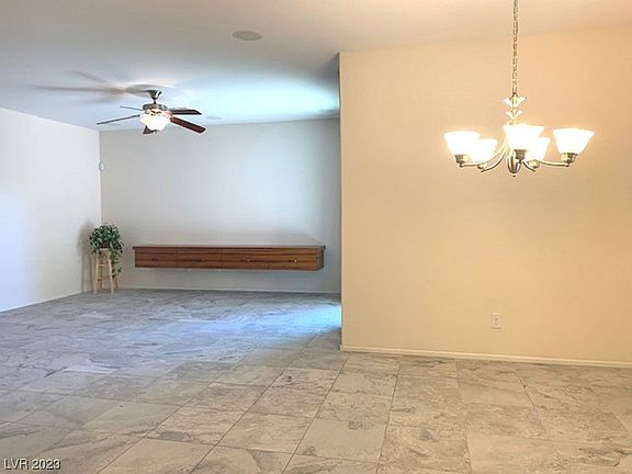 4th image of 9114 Hermosa Valley St
