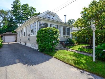 43 Baldwin St, East Providence, RI, 02914