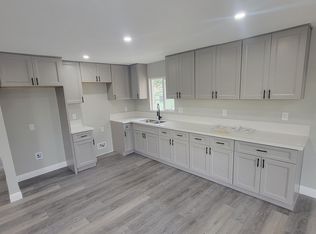 12423 Ridgewood Dr, Yucaipa, CA 92399