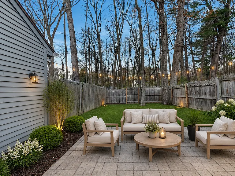 20 Tekakwitha Ct — Photo 19