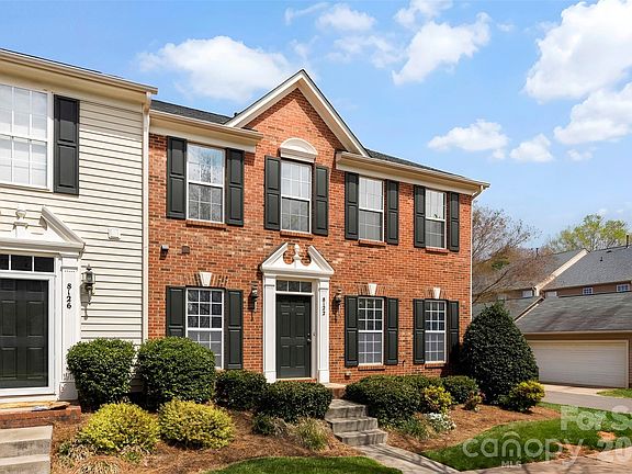 3rd image of 8122 Bridgegate Dr
