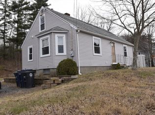 796 Charlton St, Southbridge, MA 01550