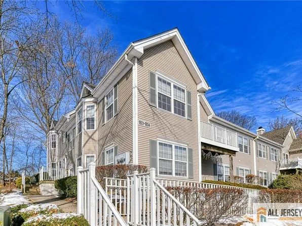 1802 Cypress Ln, East Brunswick, NJ 08816