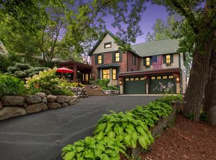 174 W Lake St, Excelsior, MN 55331