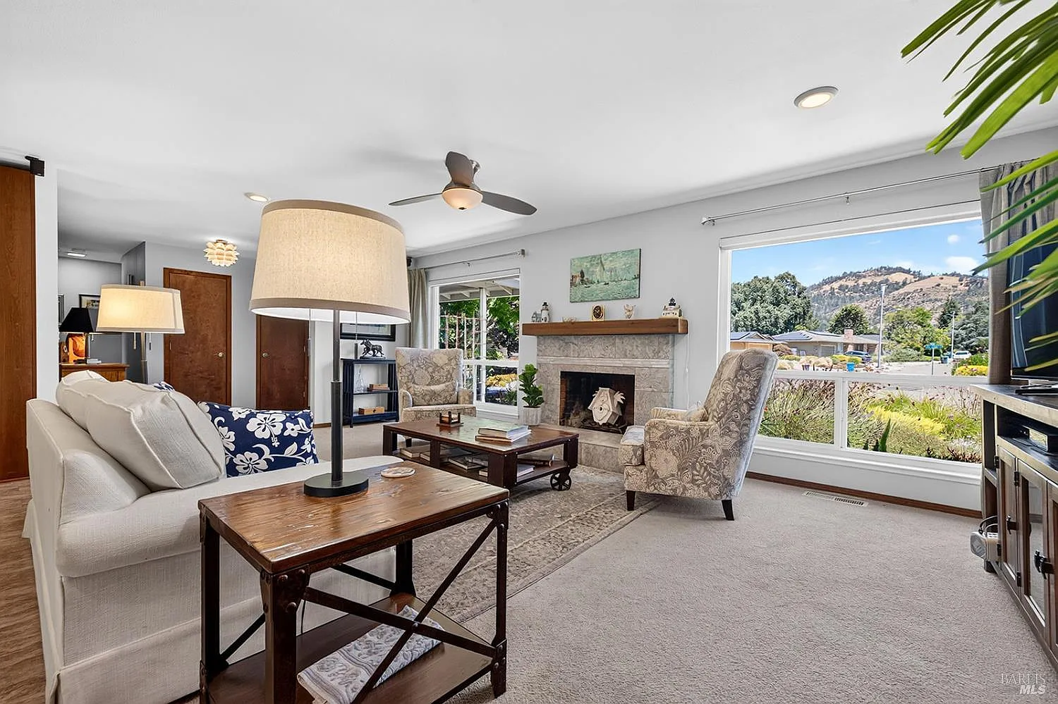 189 Oak Shadow Drive - Photo 4