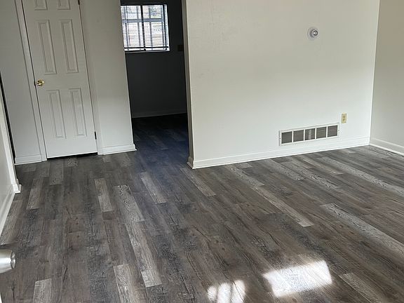 2nd image of 2751 28th Ave APT F