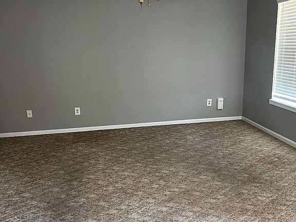 4th image of 3210 1st Ave