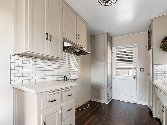4th image of 731 E Cameron Ave