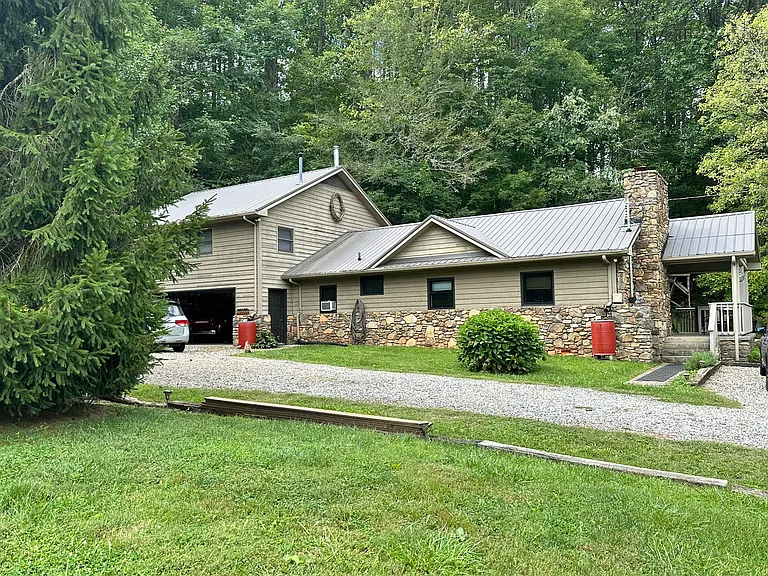 N Fork Rd — Photo 17